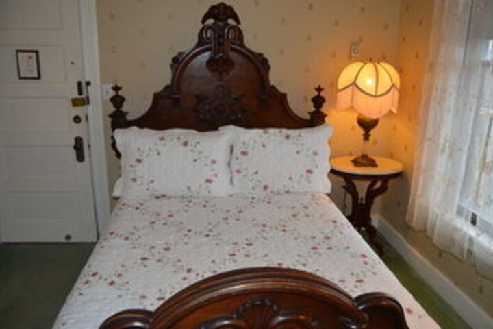 Room 59 of 117