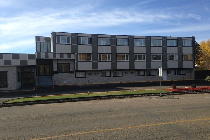 Property Grounds 38 of 44