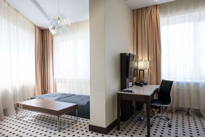 Room 32 of 160