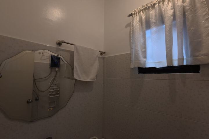 Room 118 of 144