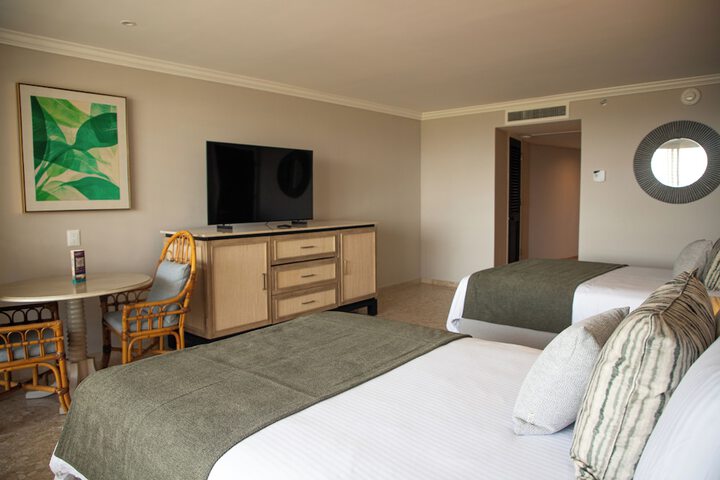 Room 3 of 48