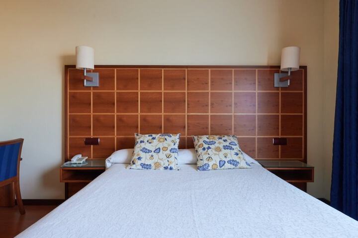 Room 22 of 186