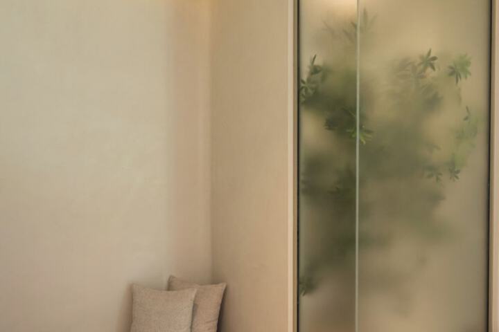 Room 45 of 125