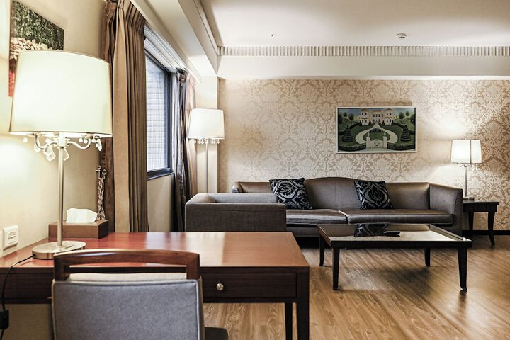 Room 49 of 72