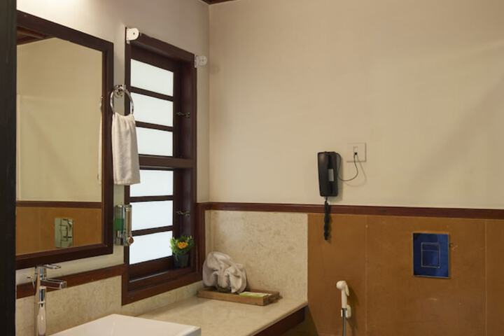 Clean Restrooms