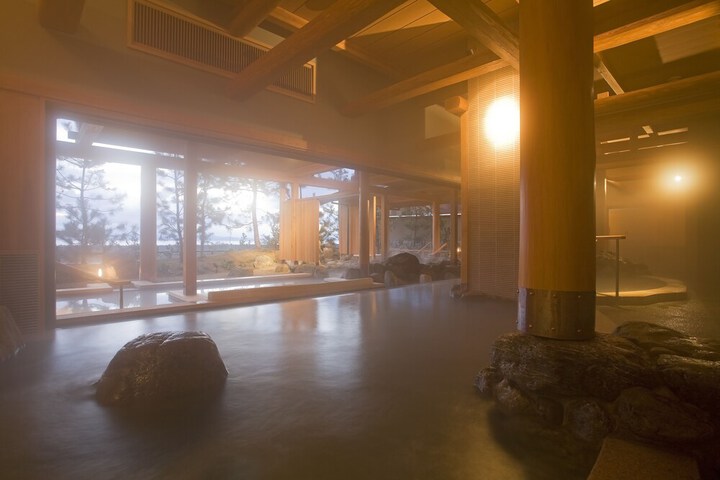 Spa 32 of 40