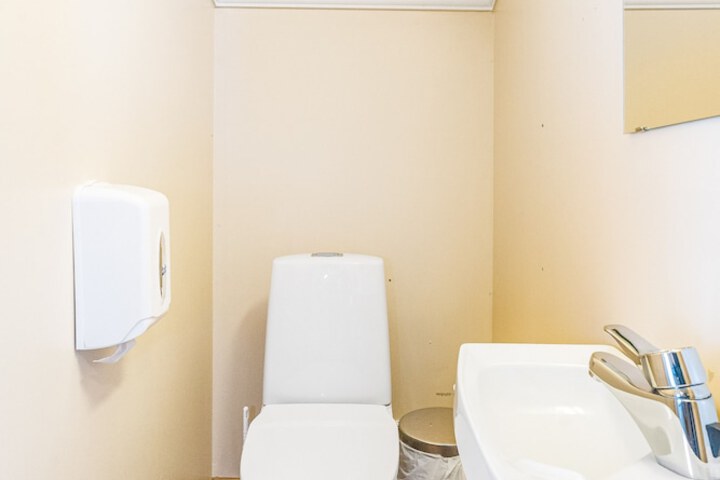 Room 20 of 37