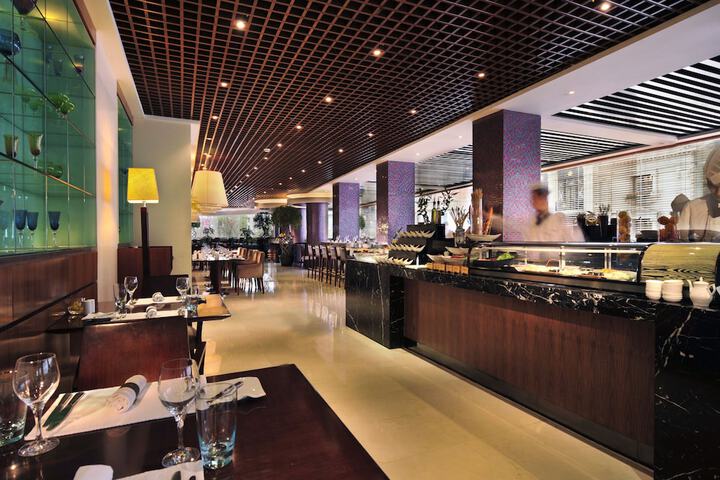 Dining 108 of 156