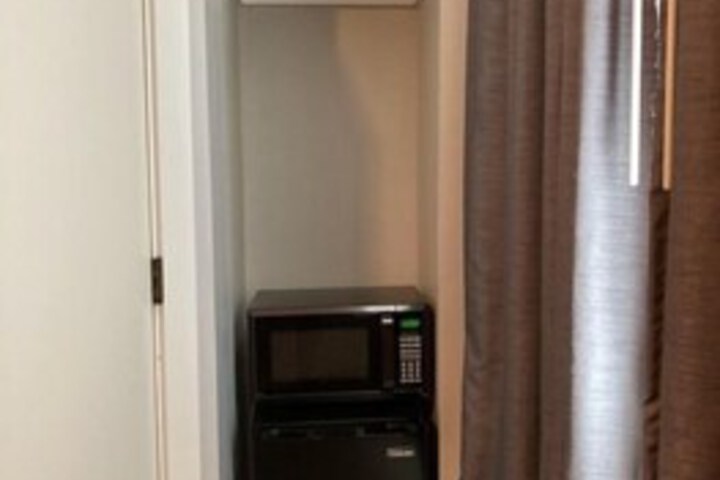 Room 46 of 141