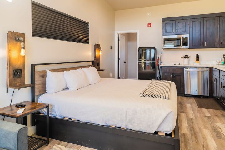 Room 21 of 65