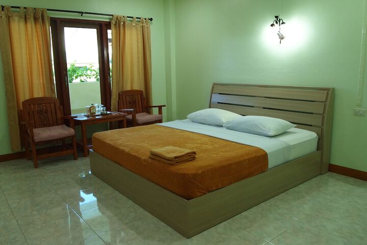 Room 7 of 39