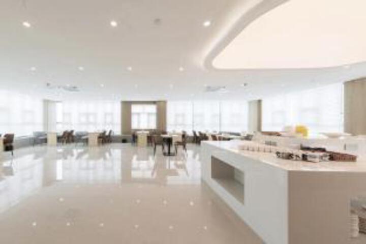 Huizhi Hotel
