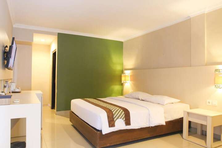 Room 17 of 41