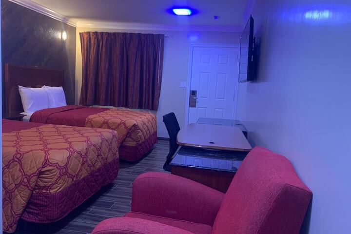 Room 19 of 36