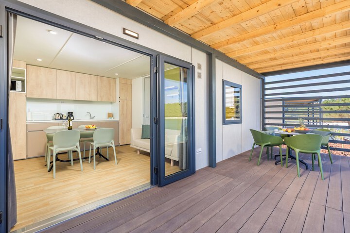 Terrace/Patio 16 of 38