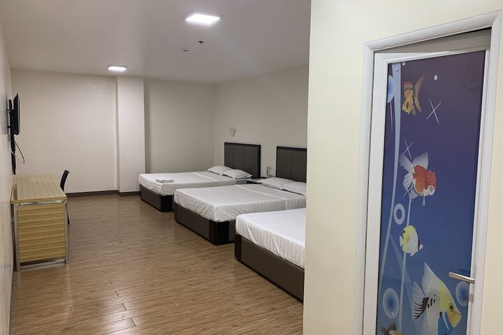 Room 21 of 40