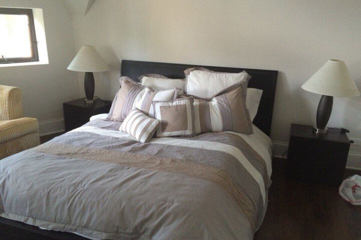 Room 6 of 22