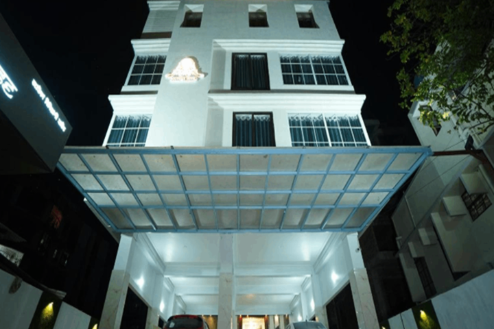 Hotel Royal Palace