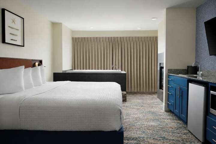Room 7 of 41