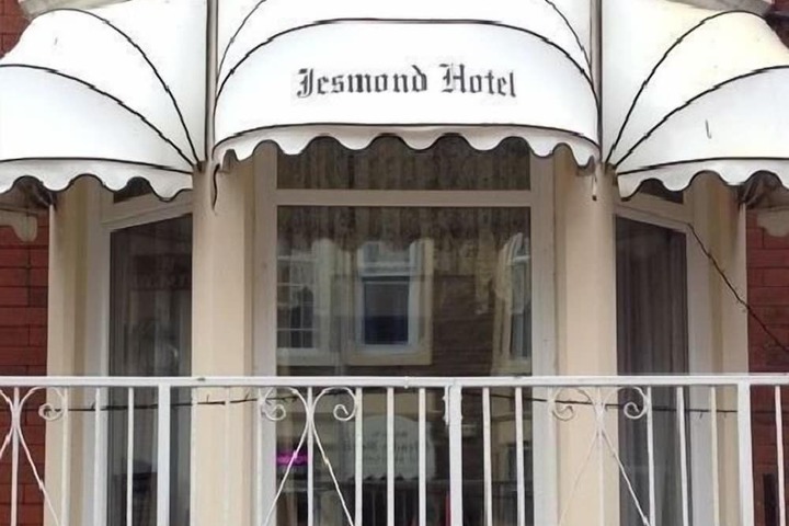 Jesmond International Hotel