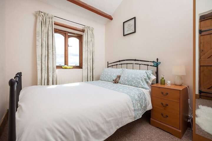 Room 10 of 50