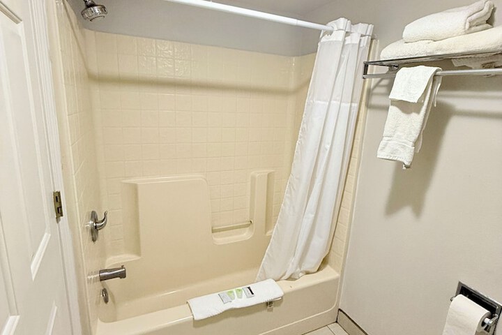 Room 42 of 54