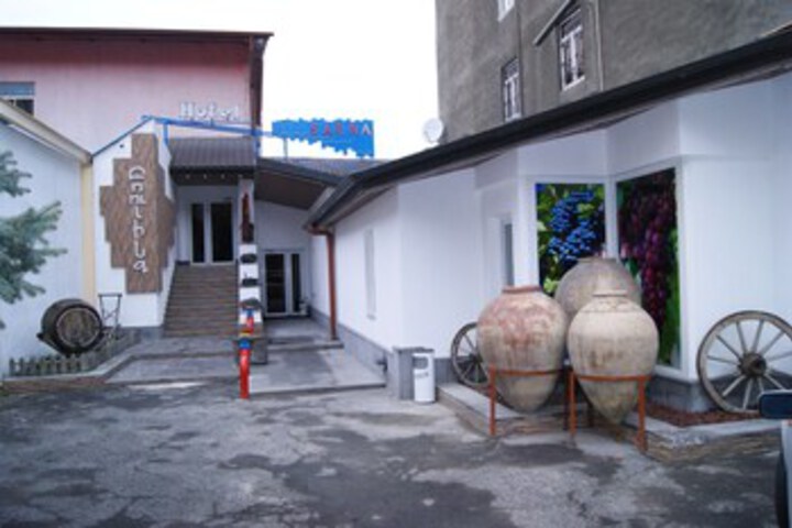 Hotel 19 of 61