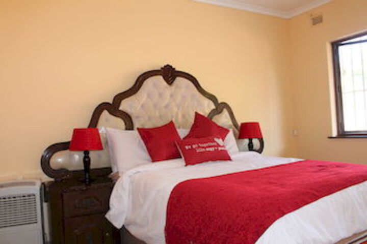 Room 9 of 22