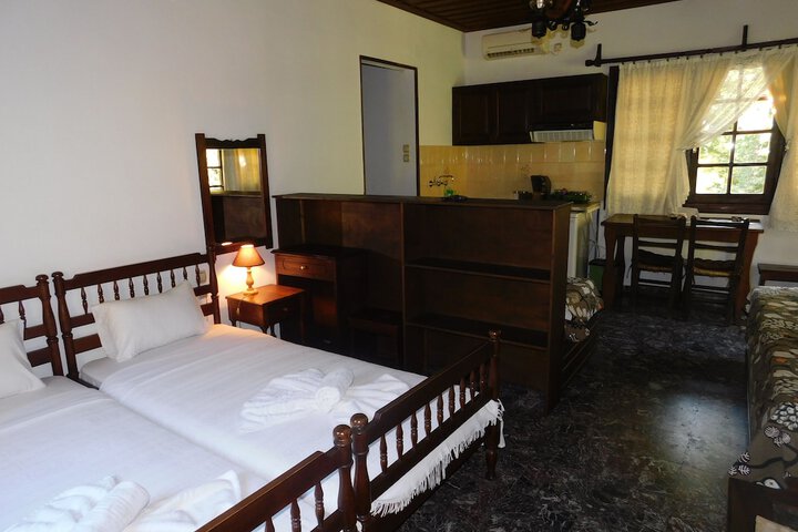 Room 63 of 93