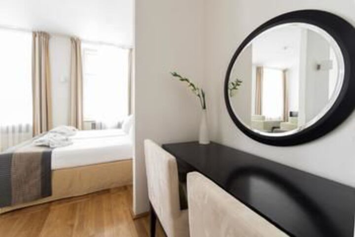 Room 21 of 55