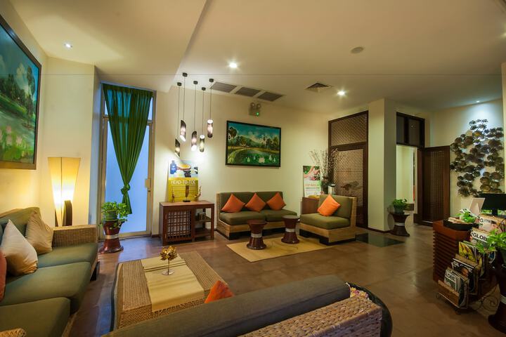Hotel Interior 42 of 89
