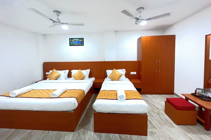 Room 16 of 42