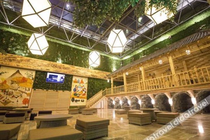 Hotel Interior 17 of 26