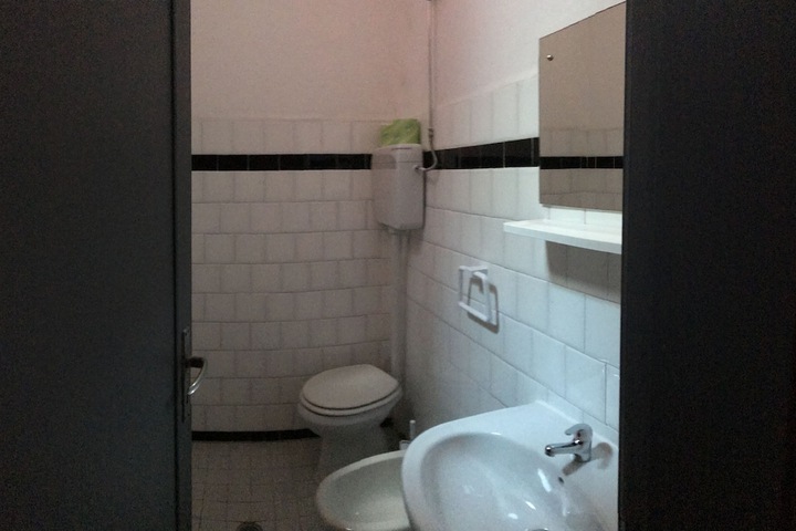 Room 15 of 15