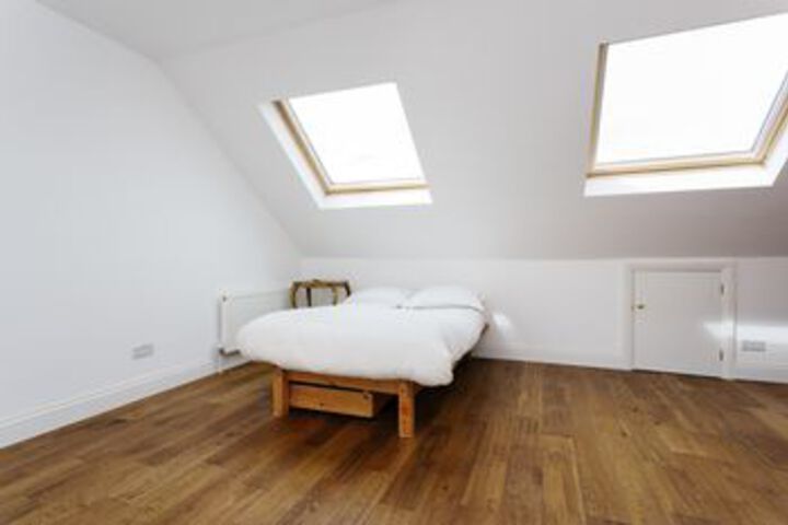 Room 8 of 21