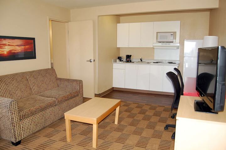 Room 13 of 43