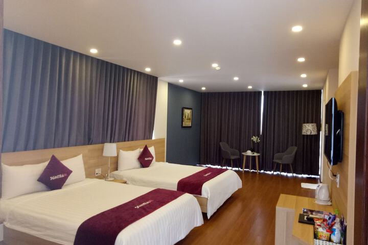 Room 6 of 81