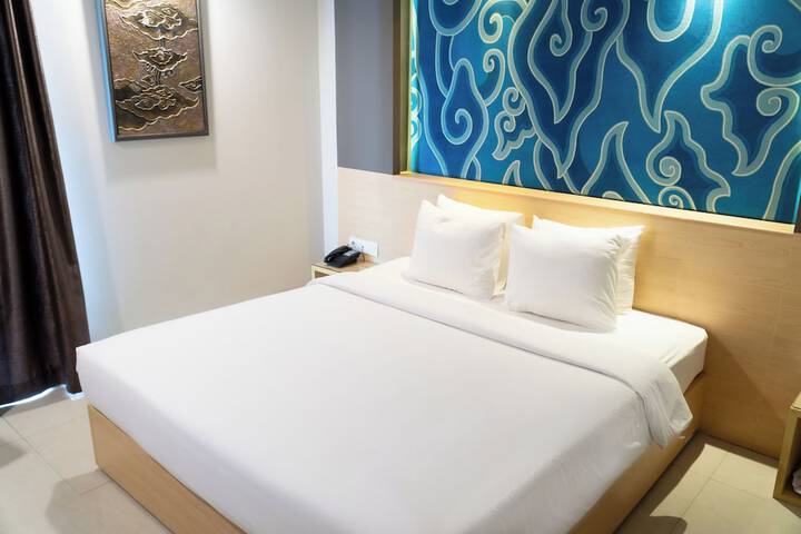 Room 19 of 64