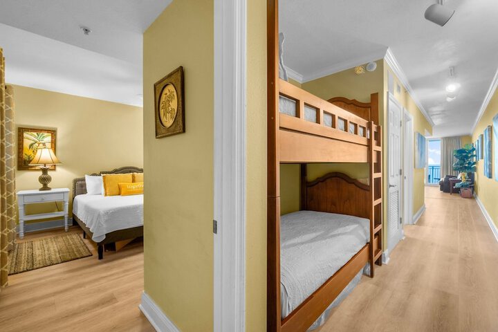 Room 44 of 64