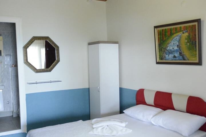 Room 15 of 71