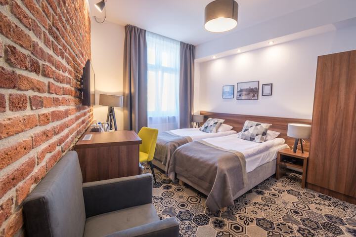 Room 40 of 73