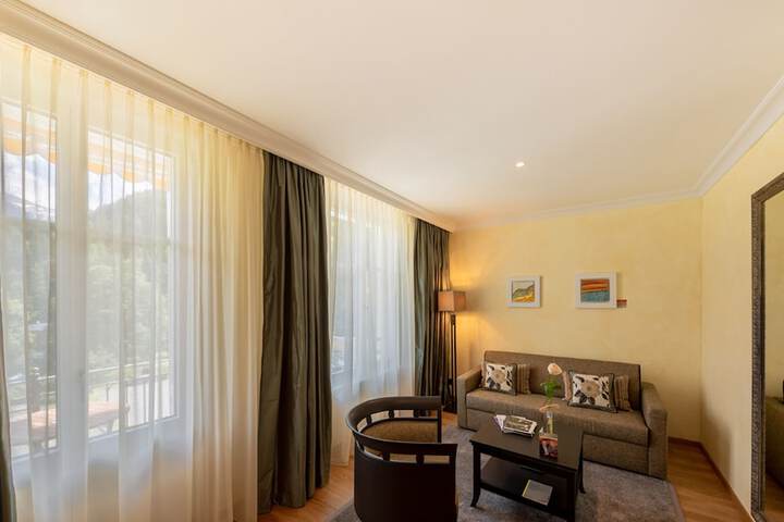 Room 20 of 118