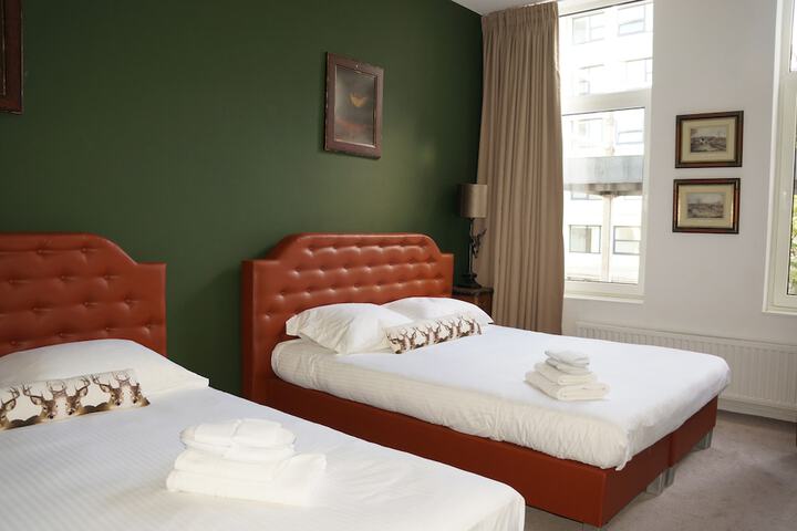 Room 5 of 59