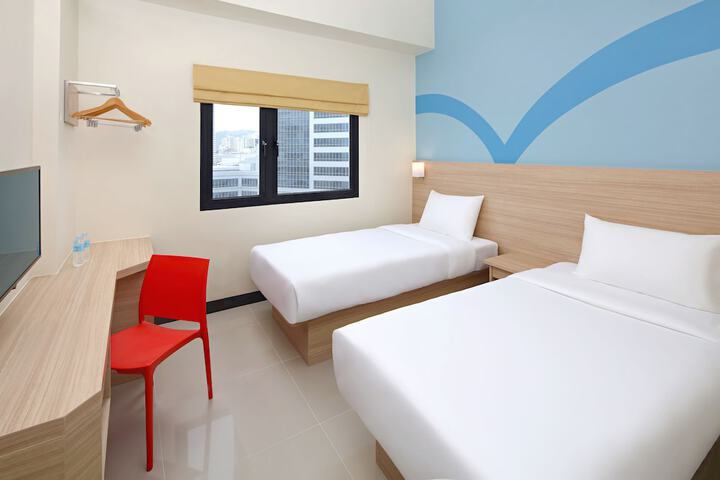 Room 7 of 20