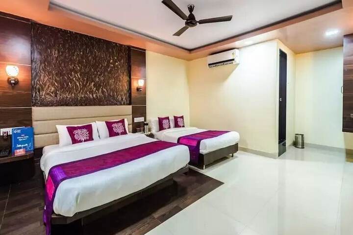 Room 6 of 27