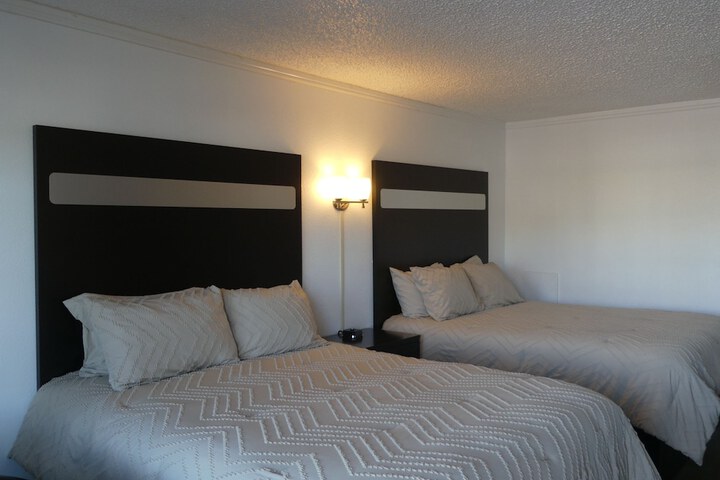 Room 22 of 52