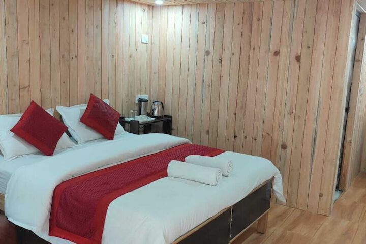 Room 18 of 22