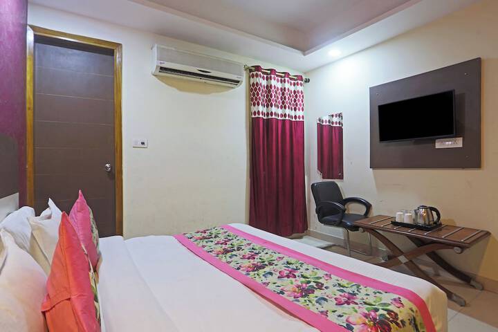 Room 16 of 51