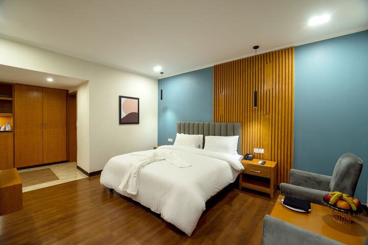 Room 15 of 24
