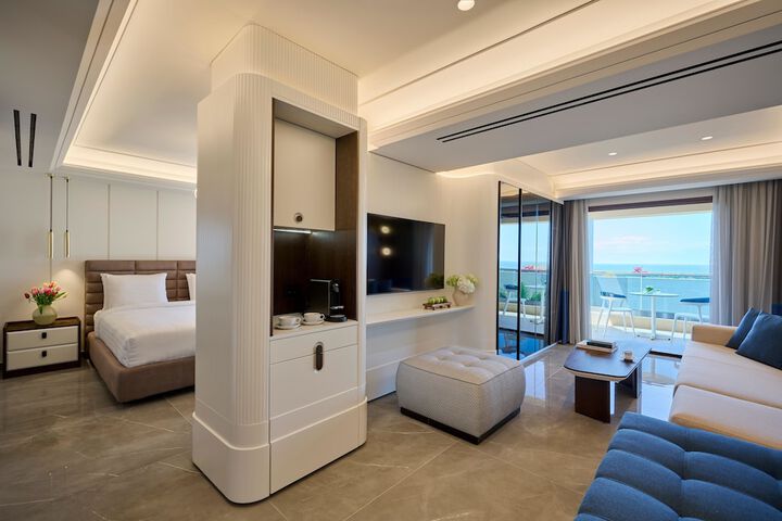 Room 129 of 400